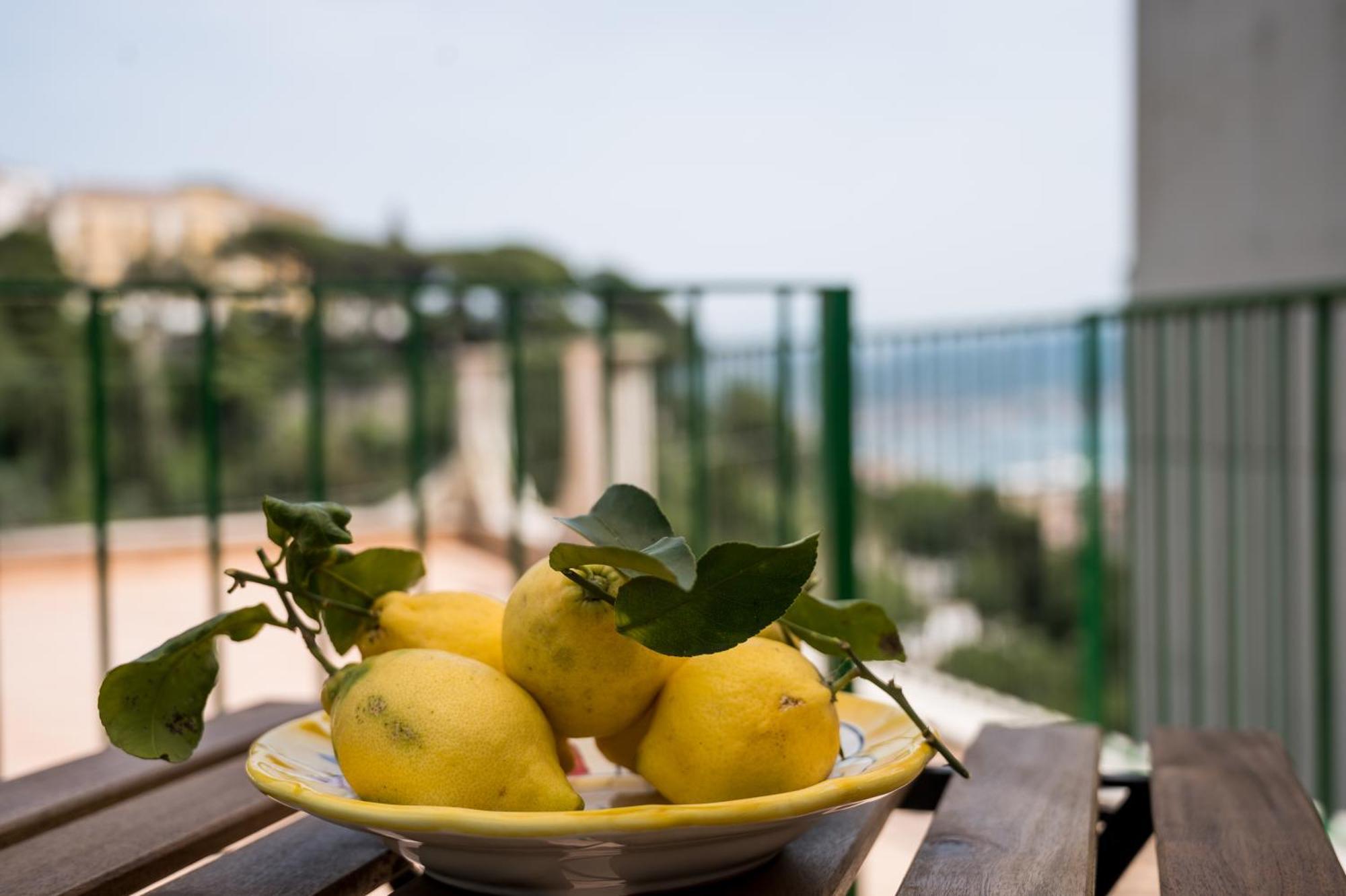 Terrazza Mediterranea В'єтрі Екстер'єр фото